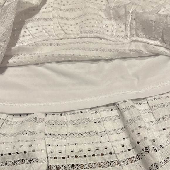 Ralph Lauren ruffled white eyelet skirt - Picture 3 of 3